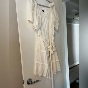 City chic off the shoulder dress